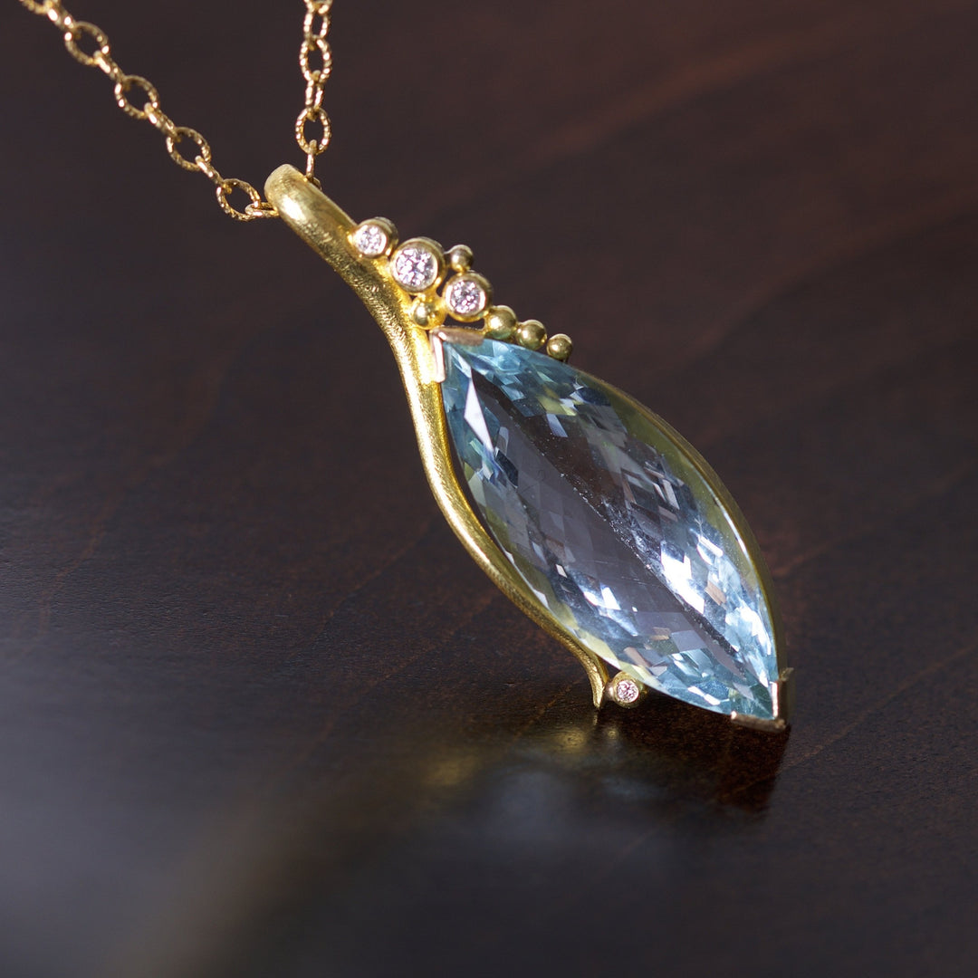 Aquamarine Pendant 04802 - Ormachea Jewelry