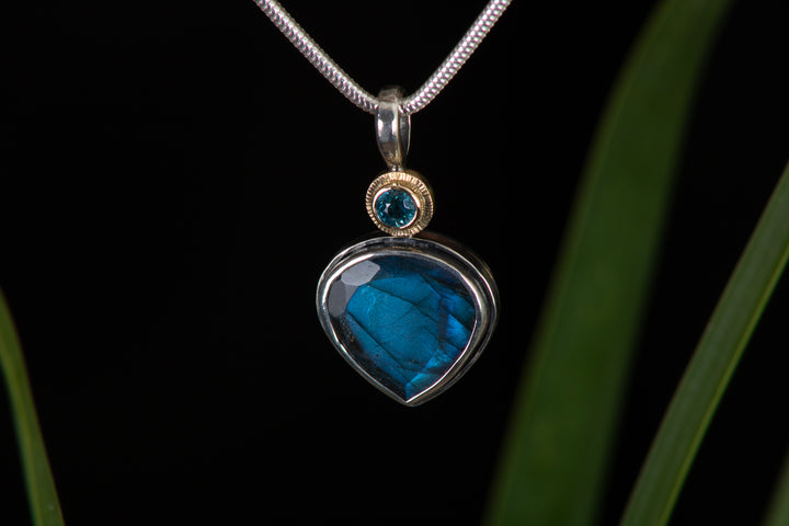 Labradorite and Blue Zircon Pendant (B367)