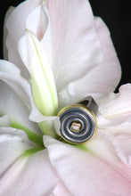 Load image into Gallery viewer, Raw Diamond and Mixed Metal Ring (09175)
