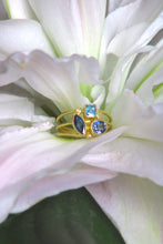 Load image into Gallery viewer, Sapphire Three Band Ring (09247)
