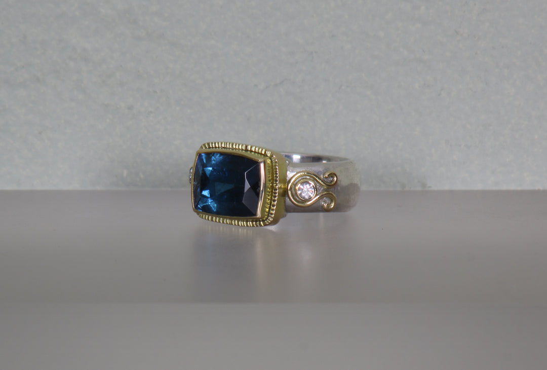 Tourmaline Mixed Metal Ring (B419)