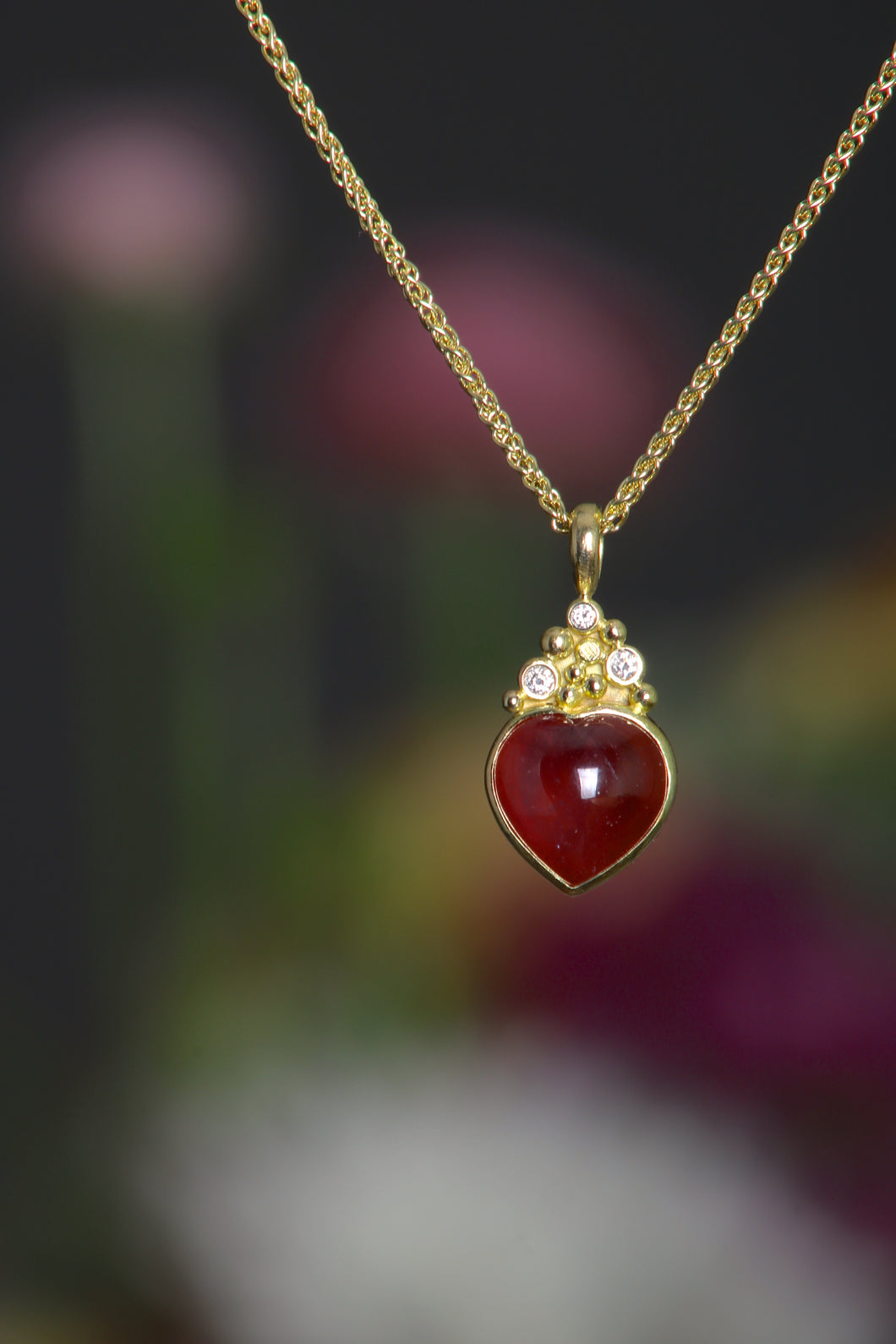 Cabochon Ruby Heart Pendant (09258)