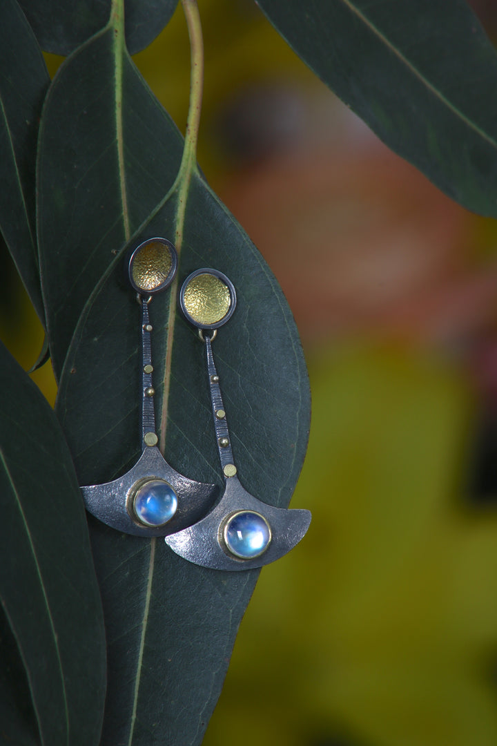 Tumi Inspired Moonstone Earrings (09800)