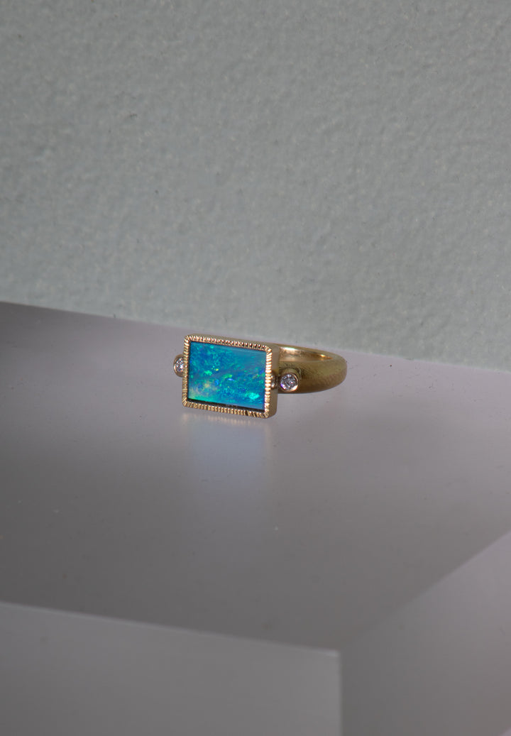 Opal Gold Ring (B475)