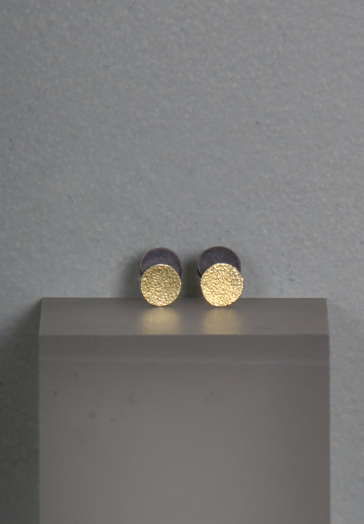 Mixed Metal Stud Earrings (B194)