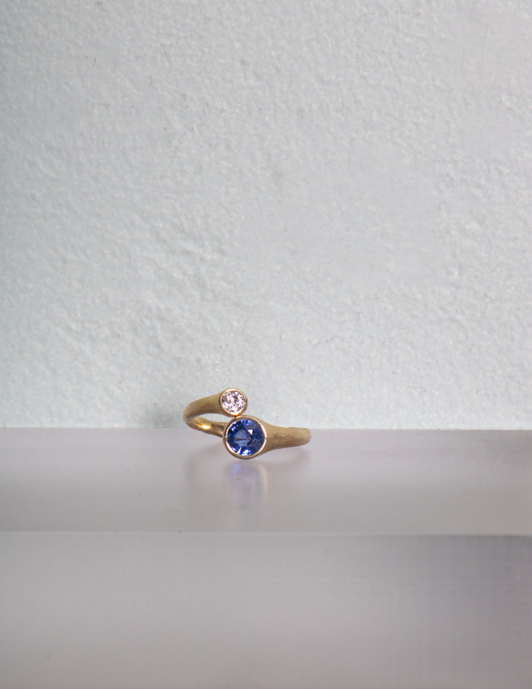 Blue Sapphire and Diamond Overlapping Ring (B494)