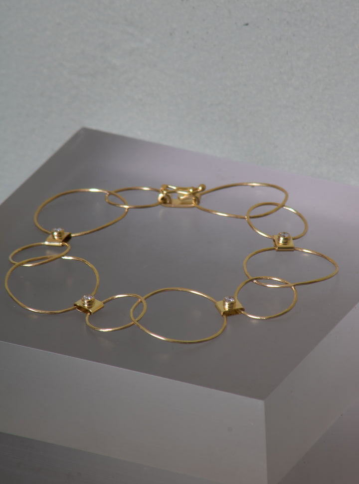 Gold and Diamond Linked Hoop Bracelet (B487)