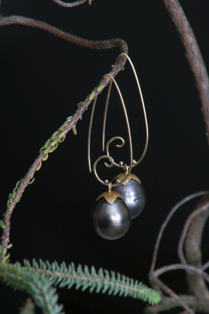 Lotus Cap Tahitian Pearl Earrings (B221)