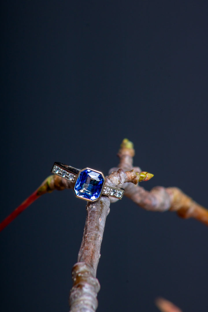 Sapphire and Diamond White and Yellow Gold Ring (B503)