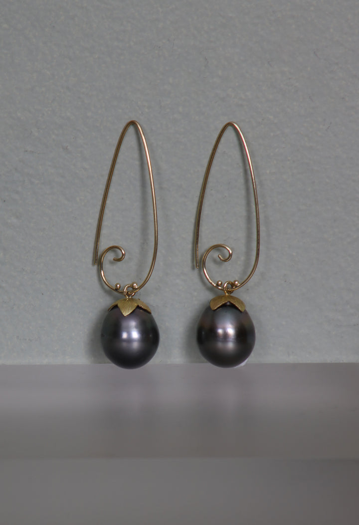 Lotus Cap Tahitian Pearl Earrings (B221)