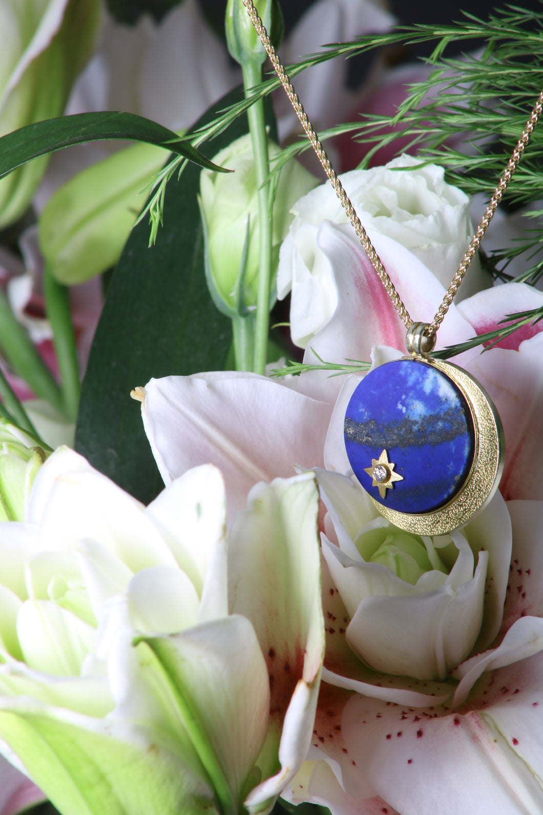 Lapis Lazuli Medallion Pendant (09300)