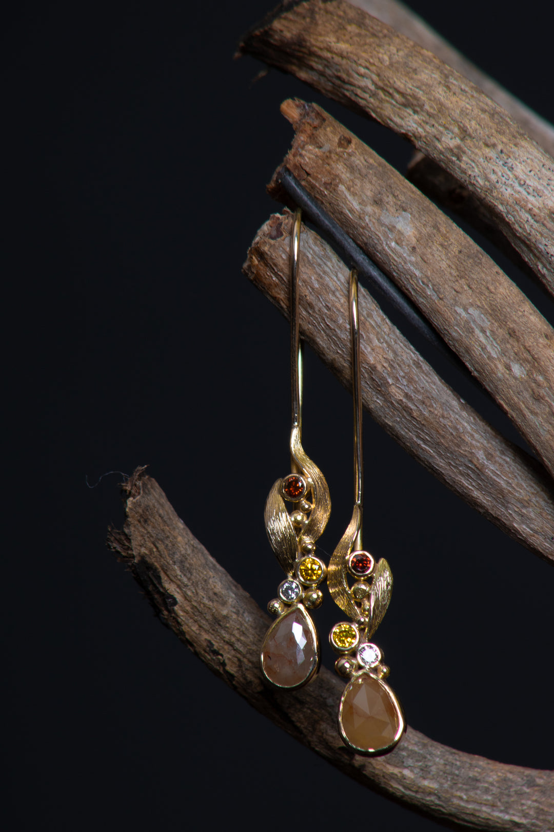 Hanging Rosecut Diamond Earrings (B525)