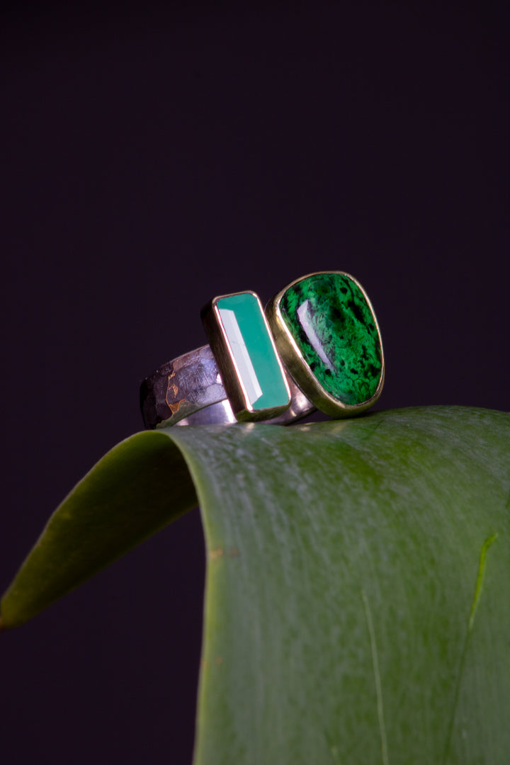 Toi et Moi Emerald and Maw Sit-Sit Ring