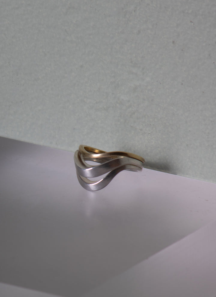Mixed Metal Stacking Wave Ring (B554)