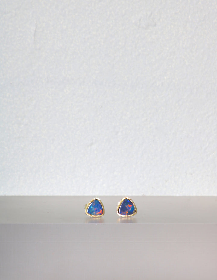Opal Stud Earrings (09102)
