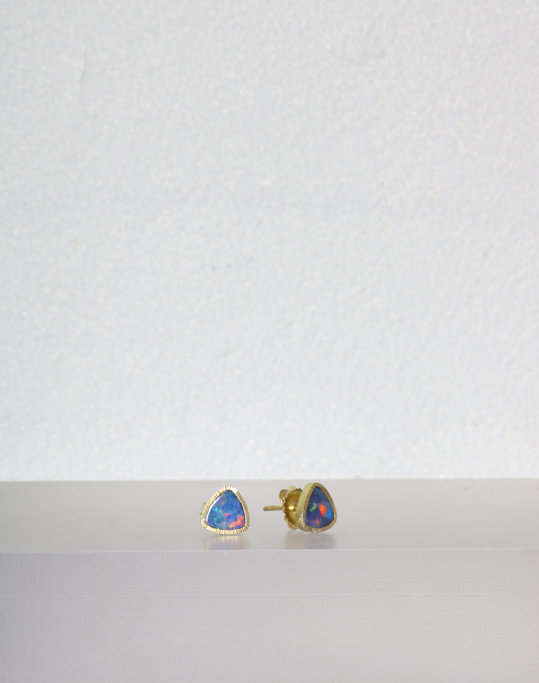 Opal Stud Earrings (09102)