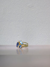 Load image into Gallery viewer, Mixed Cut Sapphire Ring (09471)
