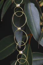 Load image into Gallery viewer, Gold Wire Hoop Bracelet (09473)
