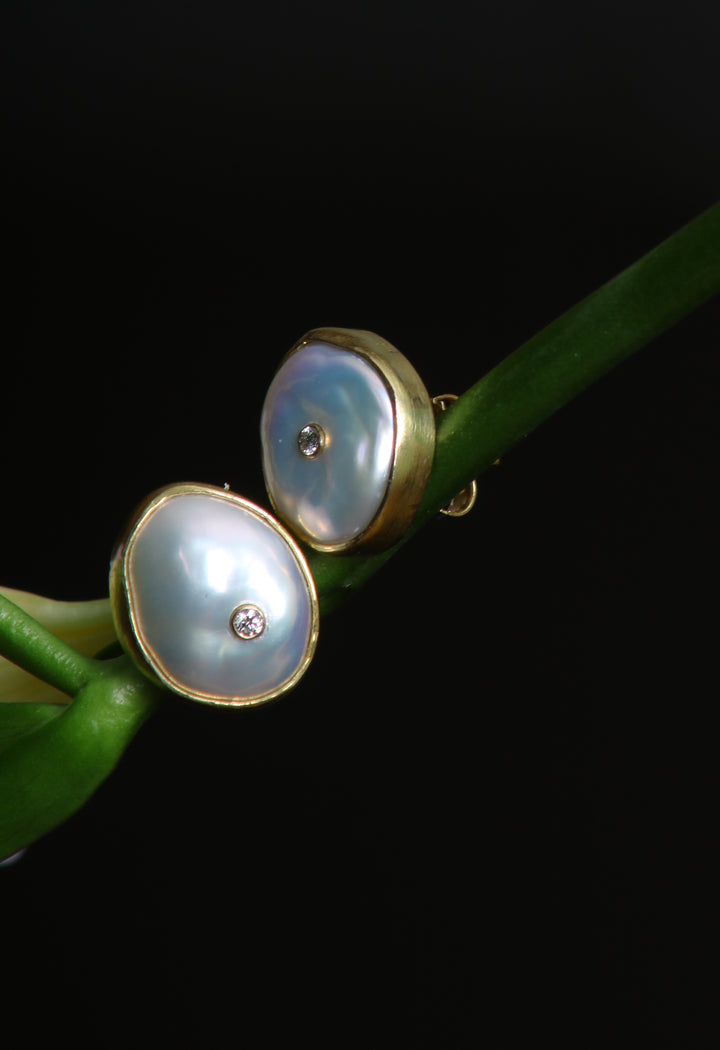 Baroque Pearl Stud Earrings (B325)