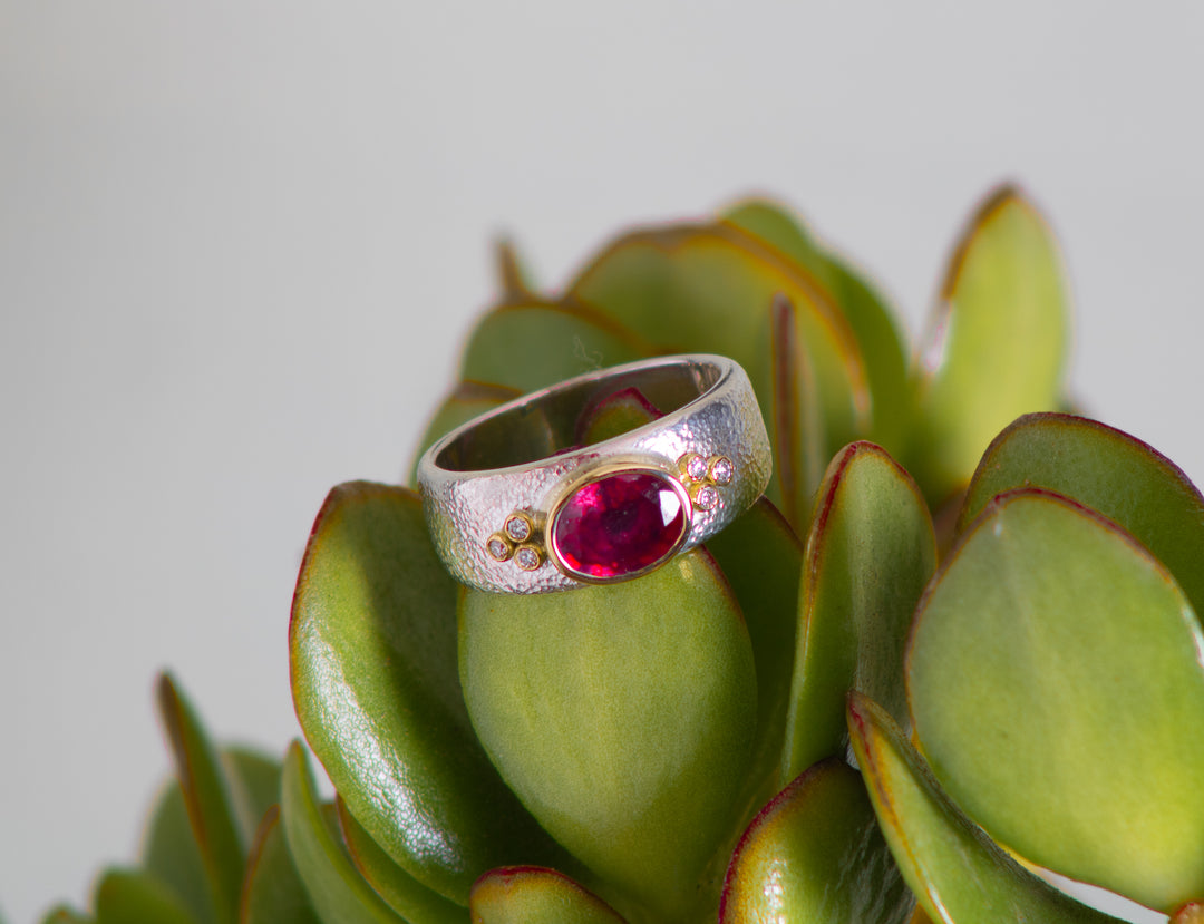 Ruby Mixed Metal Ring (B672)