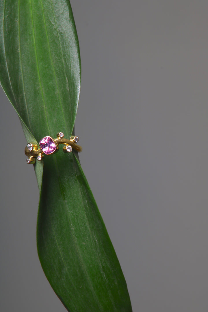 Pink Sapphire and Diamond Ring (09142)