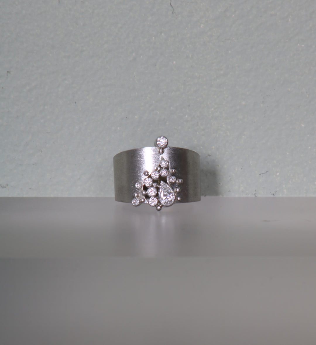 Diamond Crevice Ring (B301)