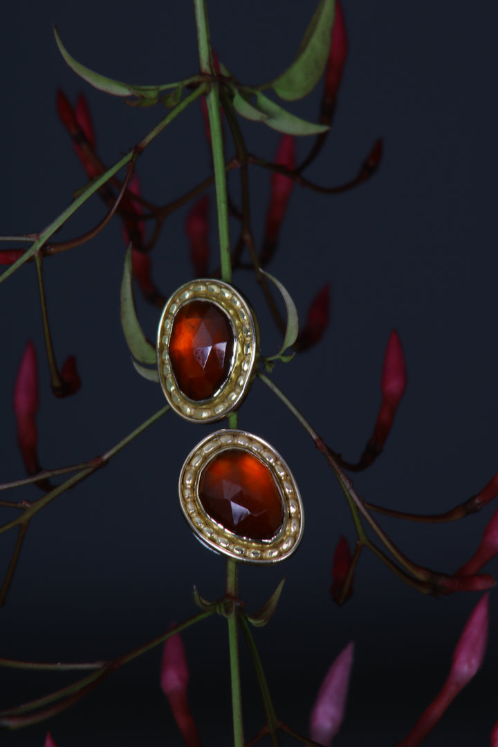 Hessonite Garnet and Gold Earrings (B303)