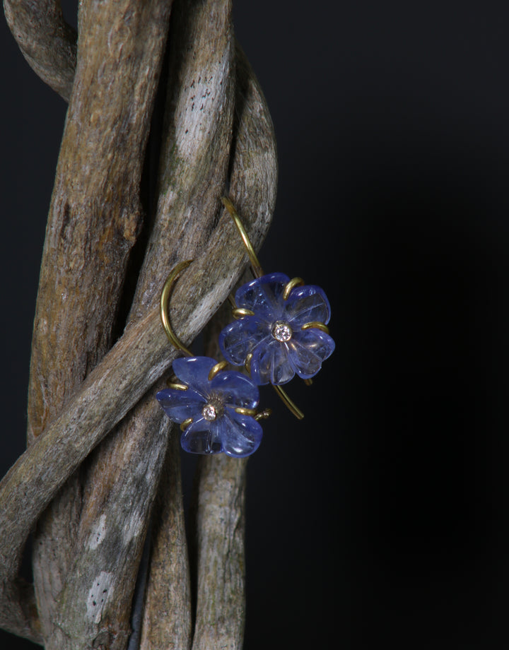 Tanzanite Flower Earrings (B314)