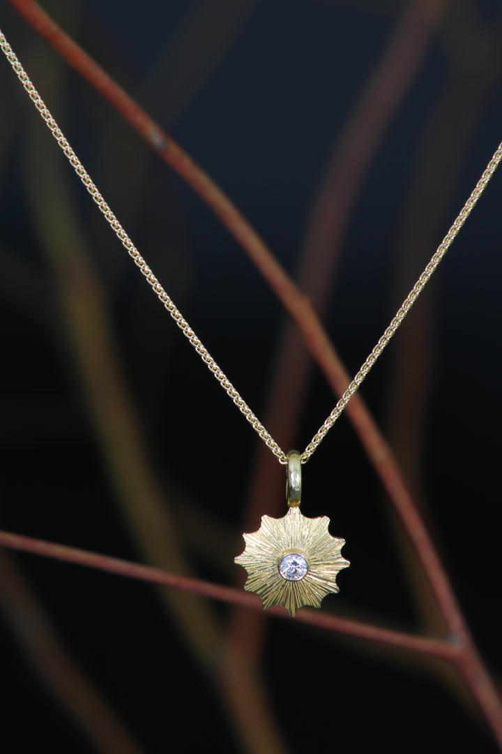 Sun Burst Pendant (B433)