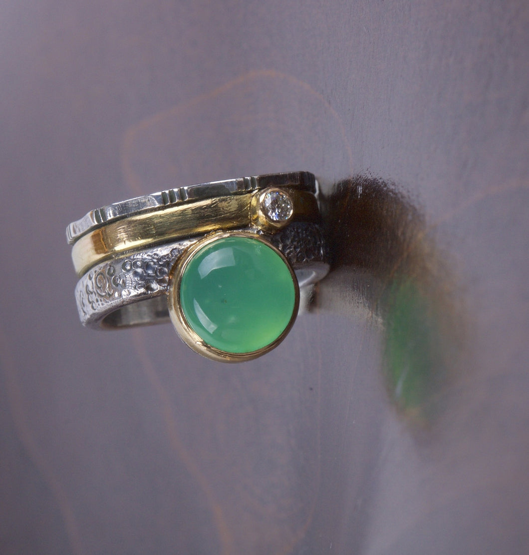 Chrysoprase Mixed Metal Ring 05184 - Ormachea Jewelry