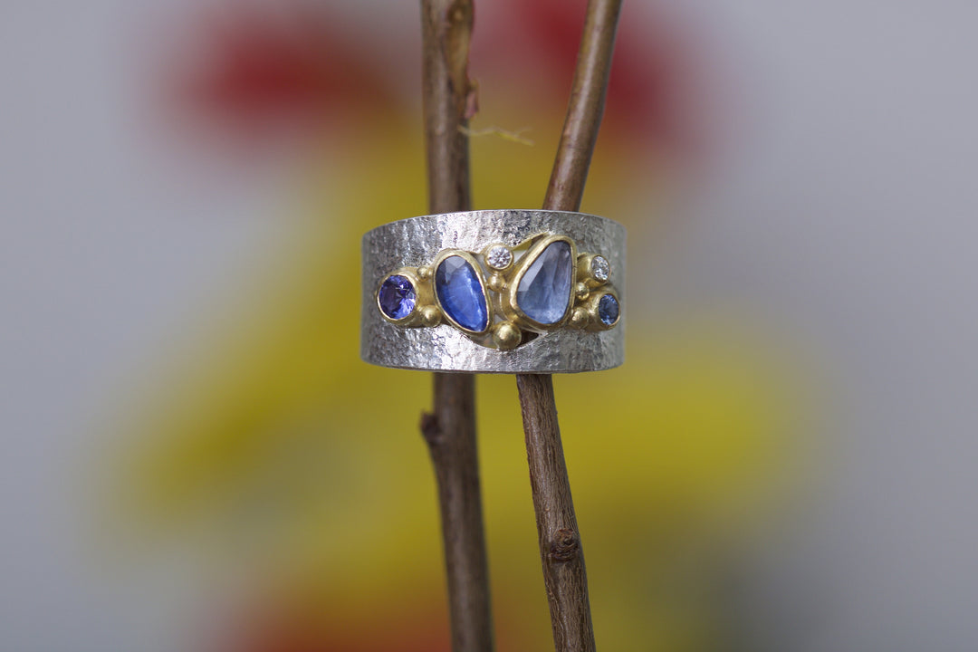 Sapphire Ring 06071 - Ormachea Jewelry