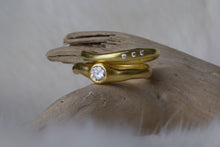 Load image into Gallery viewer, Gold Diamond Ring 0577 - Ormachea Jewelry
