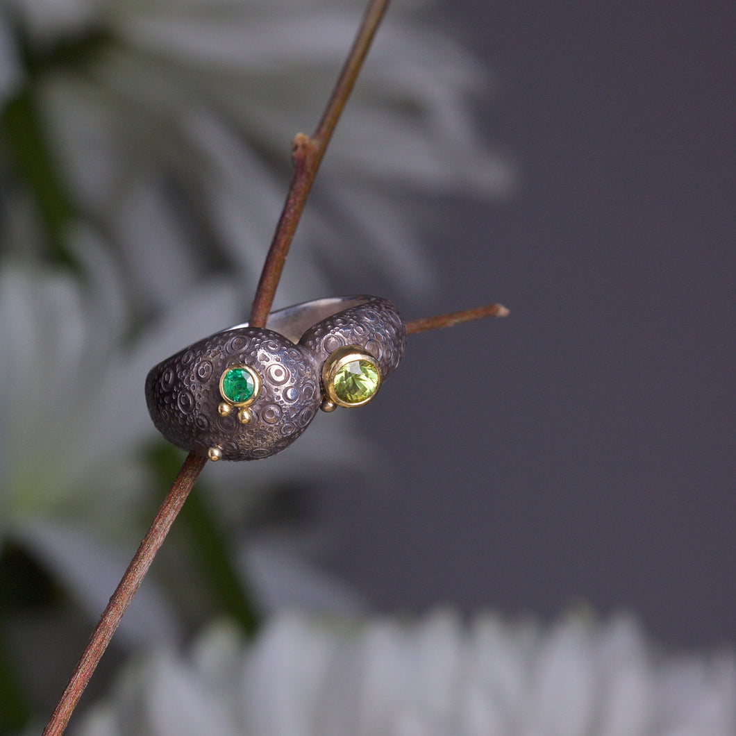 Emerald and Peridot Ring 05902 - Ormachea Jewelry