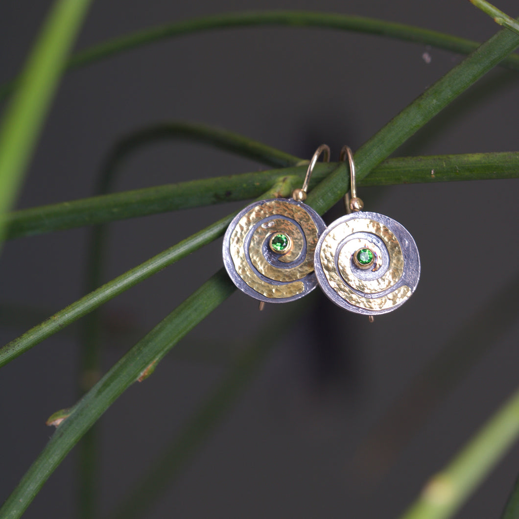 Tsavorite Swirl Earrings 06009 - Ormachea Jewelry