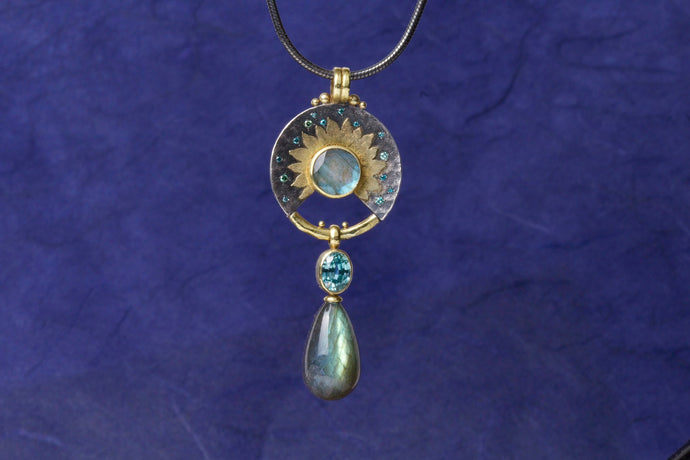 Celestial Labradorite Pendant 01231 - Ormachea Jewelry