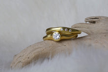 Load image into Gallery viewer, Gold Diamond Ring 0577 - Ormachea Jewelry
