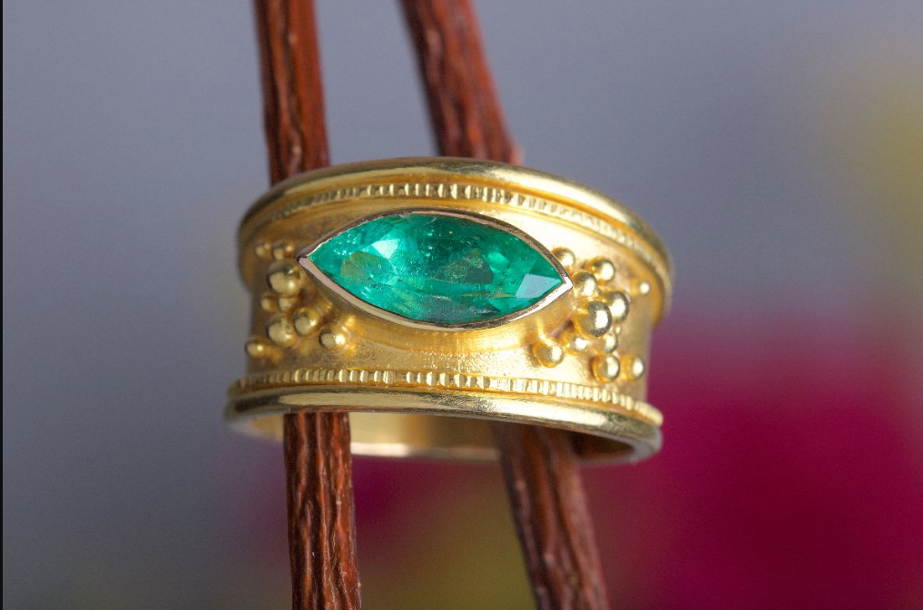 Marquise Cut Emerald Ring 06368 - Ormachea Jewelry