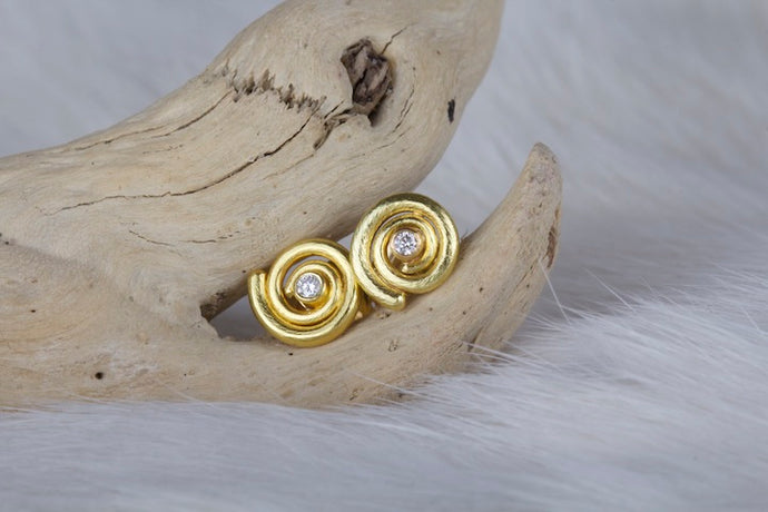 Gold Spiral Earring with Diamonds 8190 - Ormachea Jewelry