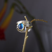 Load image into Gallery viewer, Moonstone and Diamond Ring 05878 - Ormachea Jewelry
