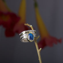 Load image into Gallery viewer, Moonstone and Diamond Ring 05878 - Ormachea Jewelry
