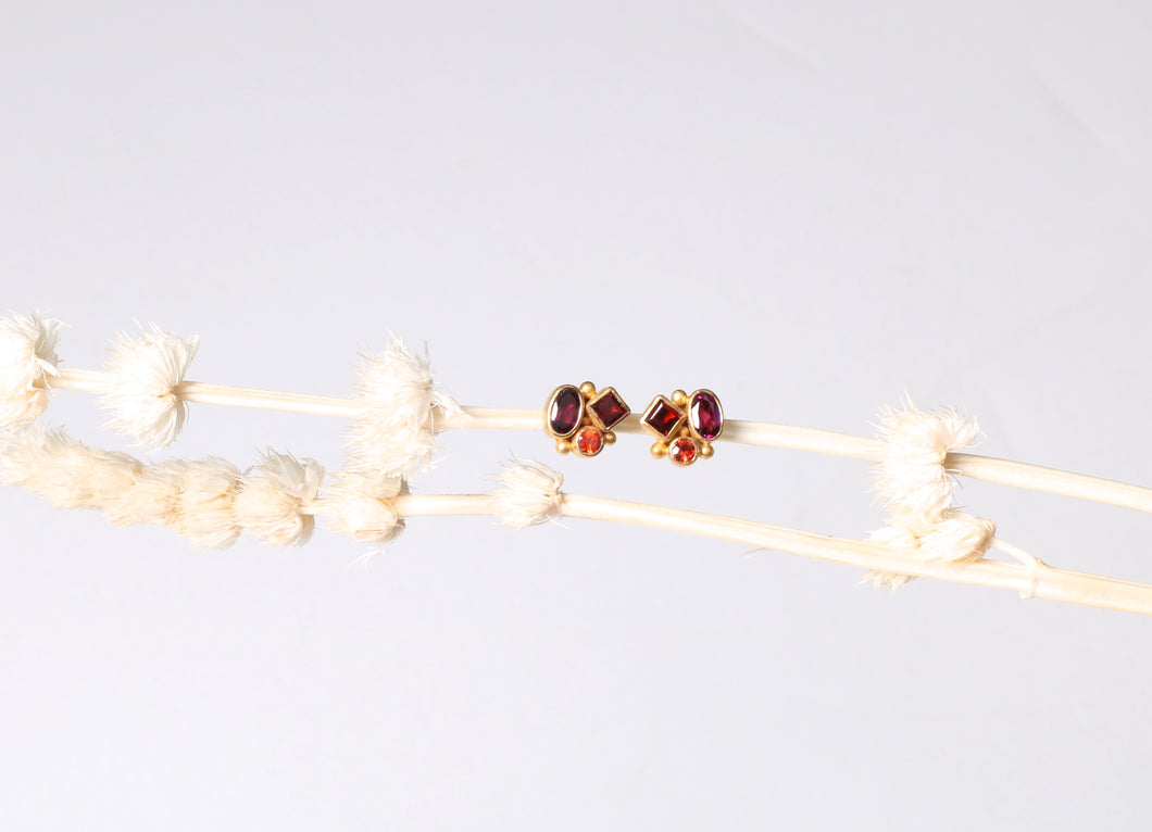 Garnet Cluster Earrings (07906) - Ormachea Jewelry