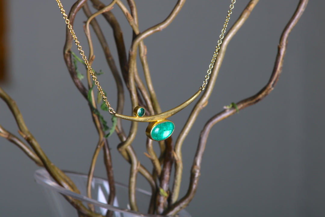 Emerald and Gold Bar Necklace (08221) - Ormachea Jewelry