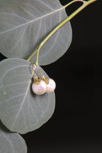 Load image into Gallery viewer, South Sea Coin Pearl Earrings (08872)
