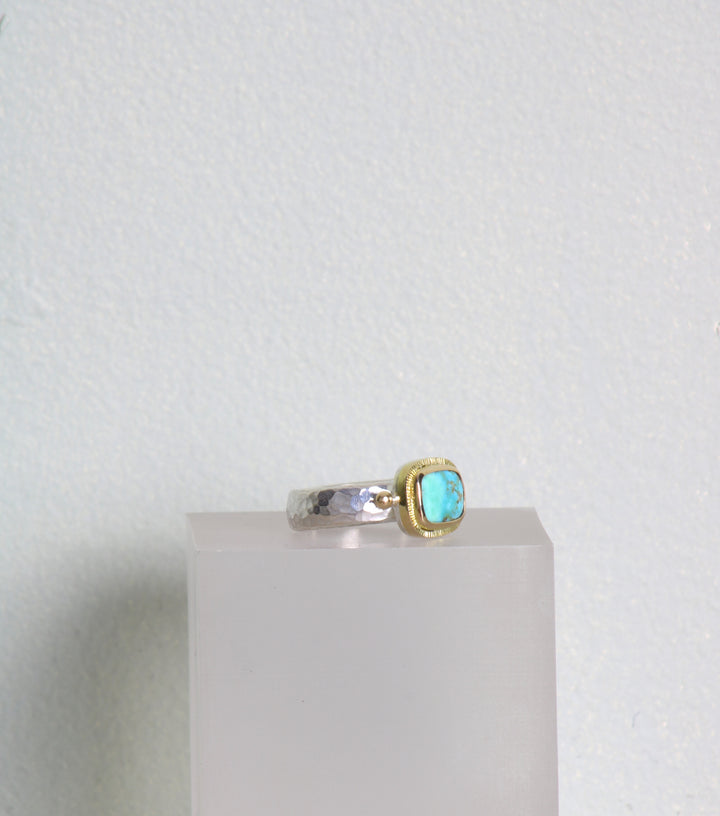 Bezel Set Turquoise Ring (08887)