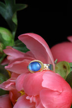Load image into Gallery viewer, Moonstone Ring (08510) - Ormachea Jewelry
