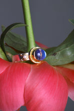 Load image into Gallery viewer, Moonstone Ring (08510) - Ormachea Jewelry
