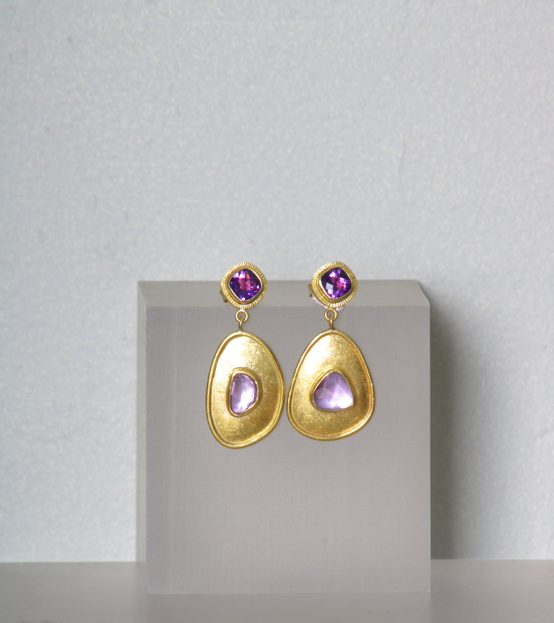 Amethyst and Sapphire Earrings (09086)