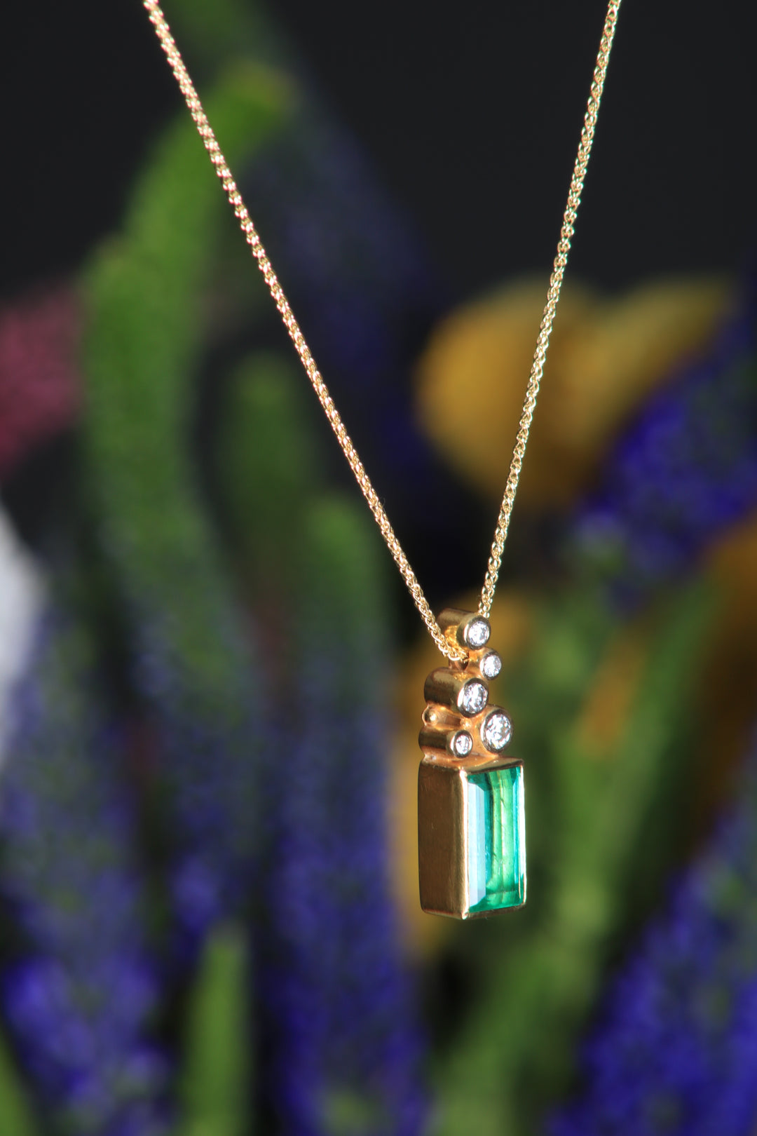 Emerald and Diamond Pendant 07836 - Ormachea Jewelry