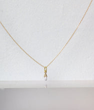 Load image into Gallery viewer, Briolette Diamond Pendant 06711
