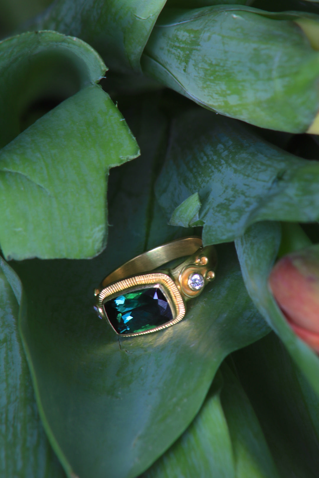 Tourmaline and Gold Ring 07869 - Ormachea Jewelry